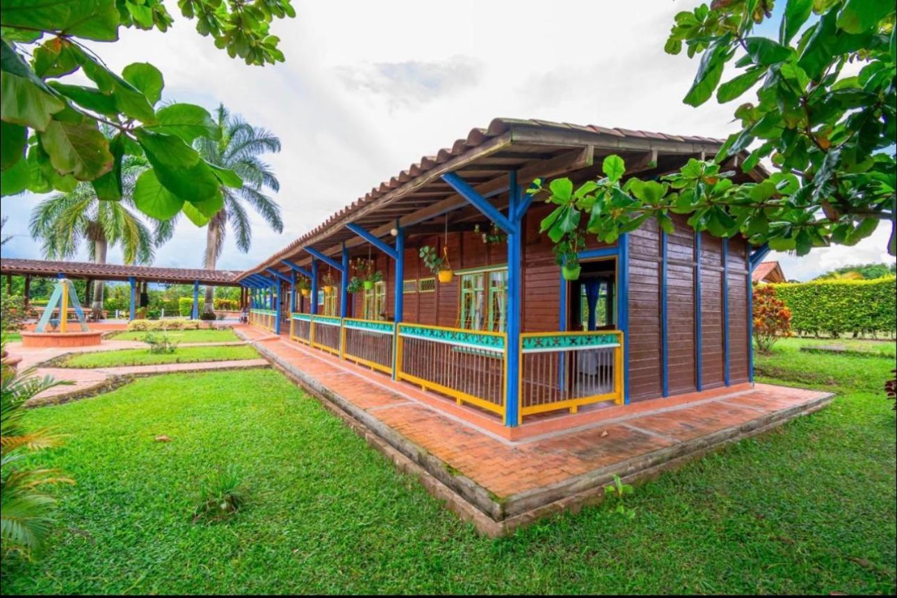 Finca Hotel El Ocaso Quimbaya Extérieur photo