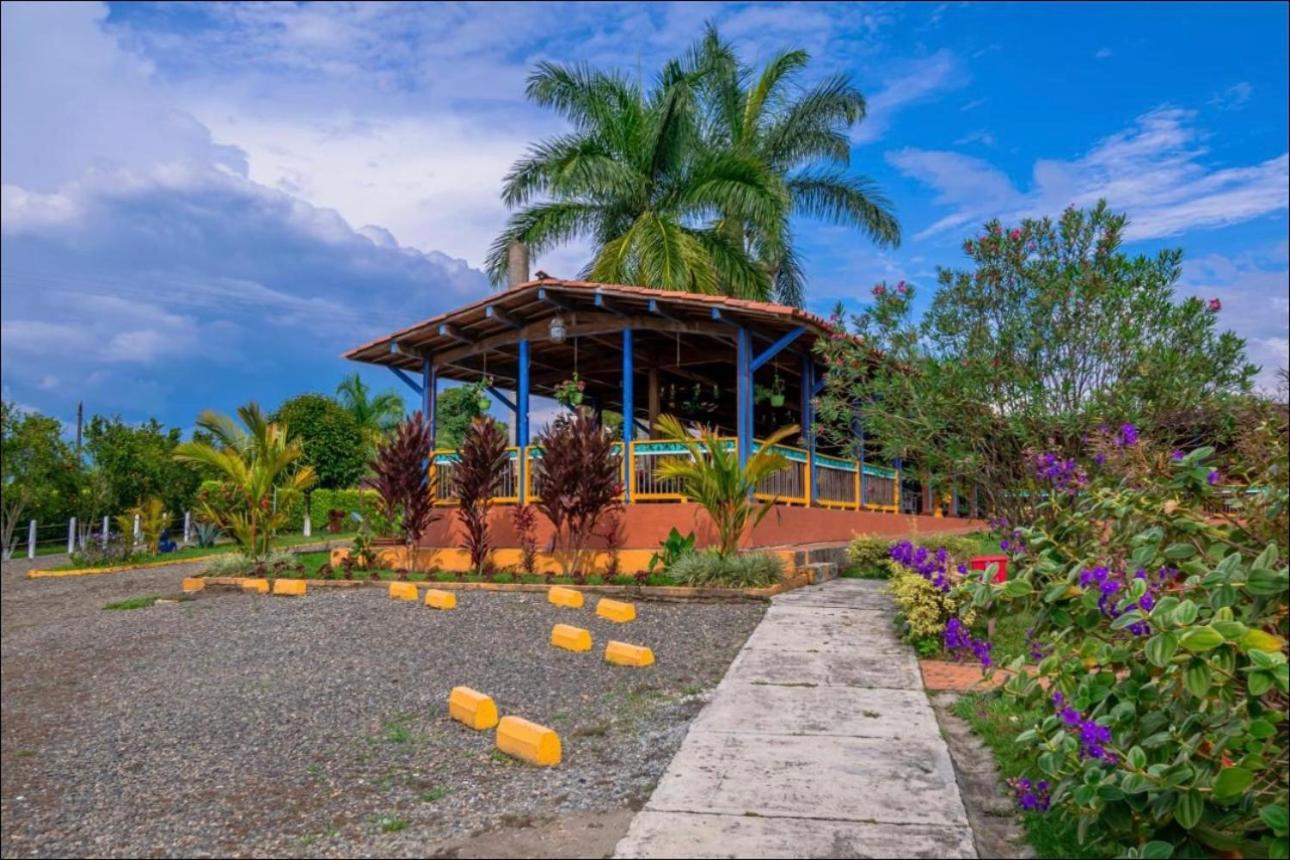 Finca Hotel El Ocaso Quimbaya Extérieur photo